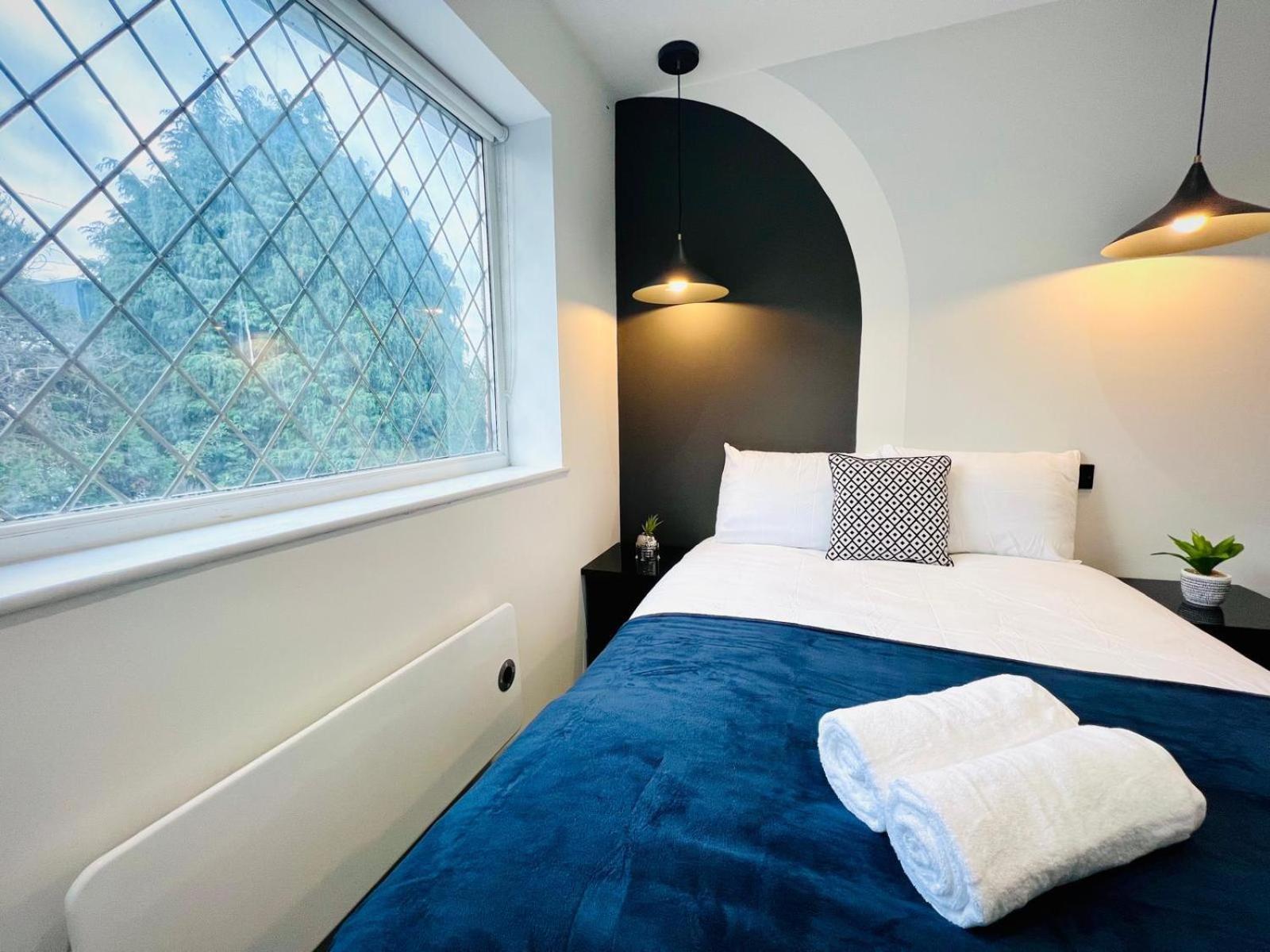 London Greenford House Beautiful Ensuite Close To Heathrow Guest house *